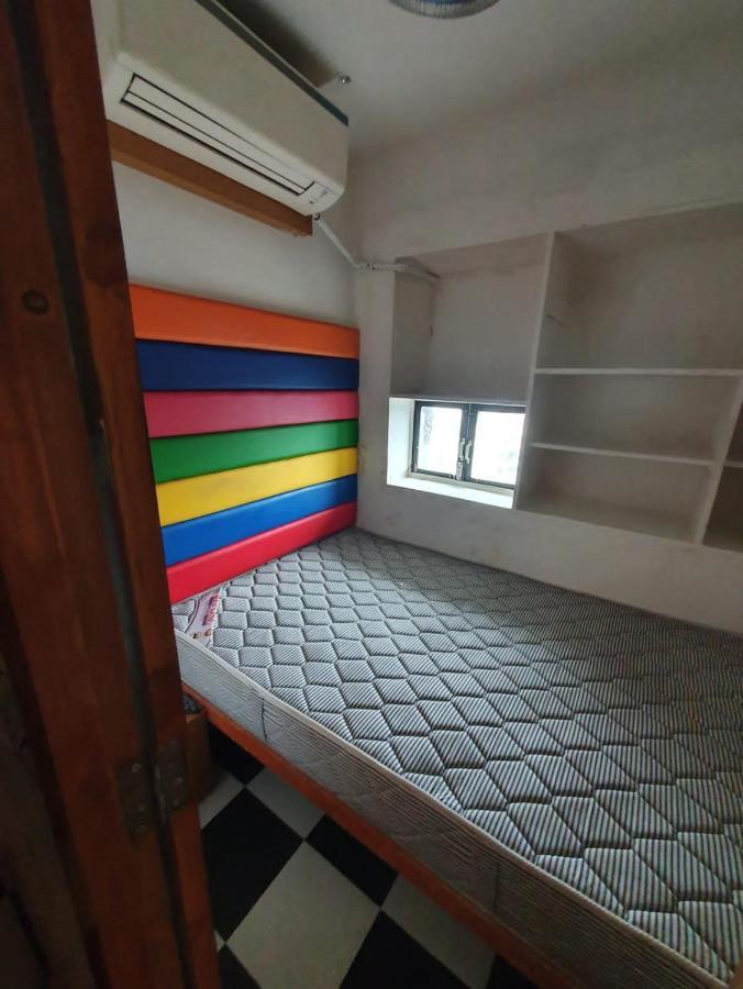 Solo Backpacker Hostel Βομβάη Εξωτερικό φωτογραφία